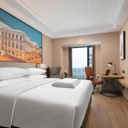 Vienna International Hotel · Yi Yang City University Branch