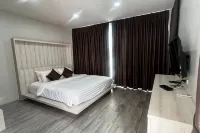 Hideaway Private Residence Near Rajjaprabha Dam Hotel di Ban Ta Khun