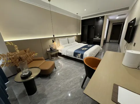 Tongxin Business Homestay
