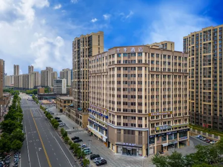 JI Hotel (Ganzhou Wanxiangcheng) Отели рядом с достопримечательностью «Jiangxi University of Science and Technology (East to Zhongcheng Mansion)»