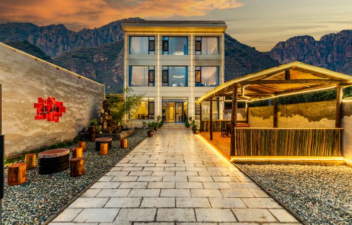 Jinglanshan Homestay (Huashan Scenic Area Visitor Center)