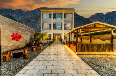 Jinglanshan Homestay (Huashan Scenic Area Visitor Center) Hotels near Yuquan Temple