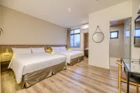 Hotel G - balcony