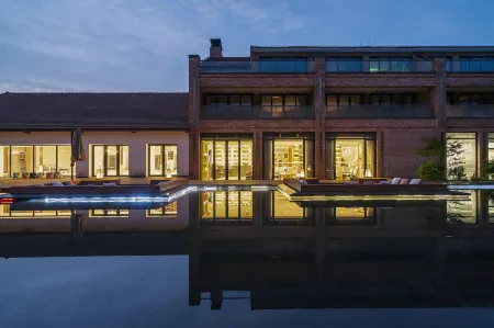 PEARL RIVER HOUSE Отели рядом с достопримечательностью «Kezhi Garden»