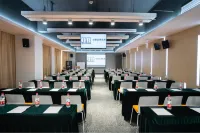 TAI YI · Z HOTEL