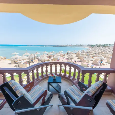 Sunrise Mamlouk Palace Resort