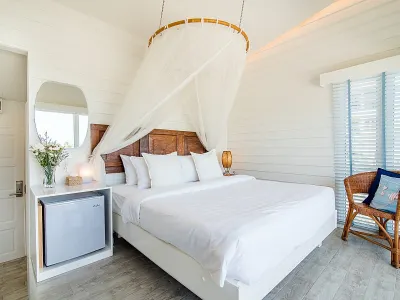 Baan Kangmung HuaHin Resort Отели рядом с достопримечательностью «Wat Khao Krailas»