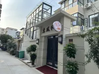 Kaifeng Mengbian Homestay (Municipal Government) 위왕타이구 호텔