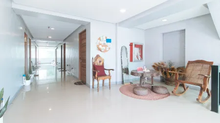 Budget Backpackers Transient House Near Naia by RedDoorz