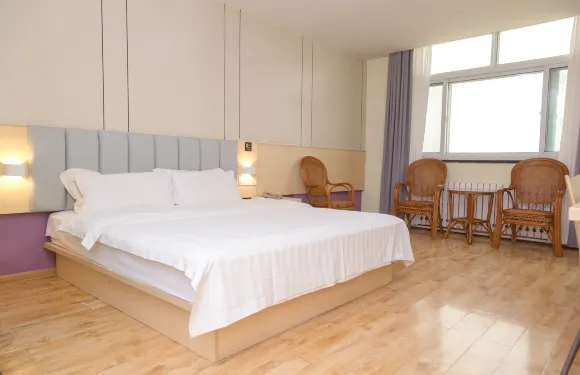 7天連鎖酒店（平陰青龍路店）