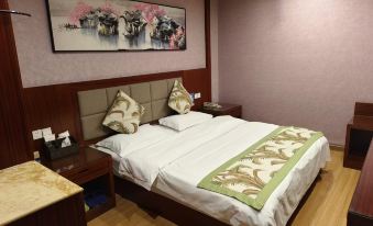 Palm Island Holiday Hotel