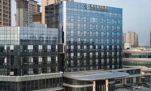 LIYU LAKE INTERNATIONAL HOTEL