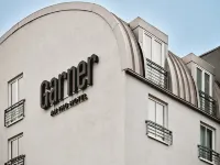 Garner Hotel Elmshorn  호텔