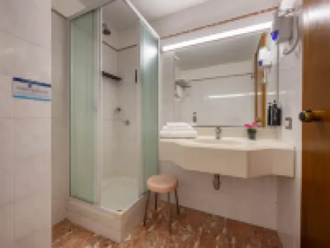 米蘭歐爾納維廖河畔特雷扎諾 IH 飯店 特雷扎諾南納維利奧酒店