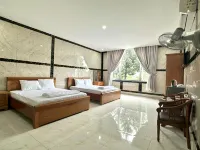 Thulee Luxury Hotel - Phu My Hotels in Phu My