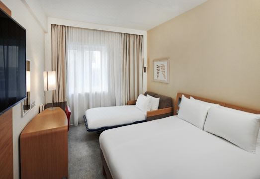 노보텔 런던 웨스트