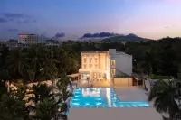 Coconut Resort Hotel Các khách sạn gần Ga Lingshui