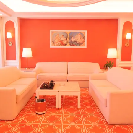 Mishan Xingkaihu International Grand Hotel