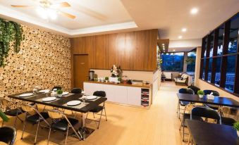 Villa de Kupang - Housity