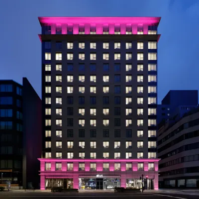Aloft Osaka Dojima Отели рядом с достопримечательностью «Железнодорожная станция Китасинти»