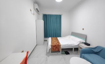 Fuxing No. 1 Domain Homestay (Songyuanxia Subway Station)