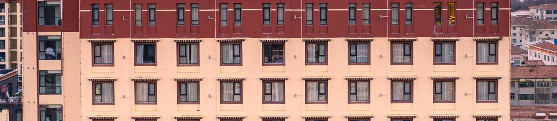 Four-Star Hotels