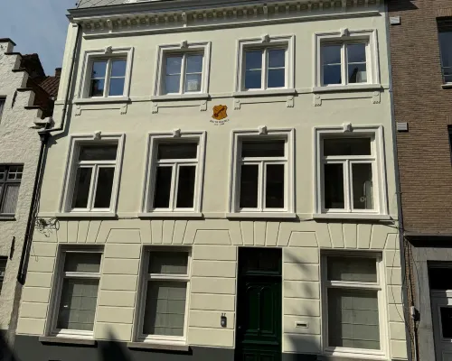 Brouwerij De Sleutels Hotels near Bloedput