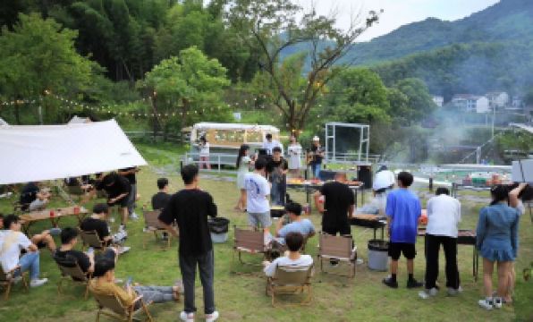 Moyinju Huashu Hotel