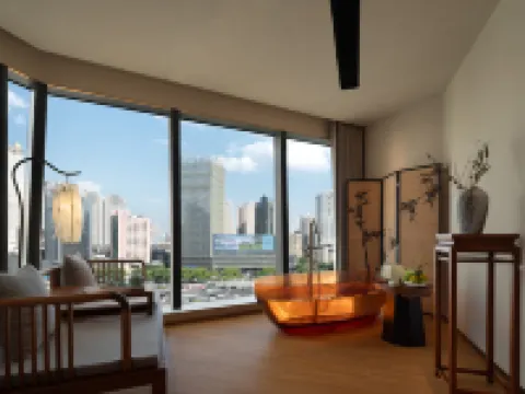 Siji Hotel (IFS Guojin Center Branch, Wuyi Square, Changsha) Hotels in Changsha