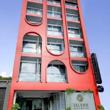 Selene City Hotel