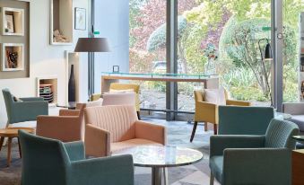 B&B Hotel Cergy Port 4 étoiles