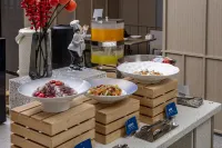 Liyi Hotel (Bijie Weining Caohai Railway Station Branch) - breakfast