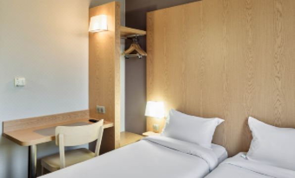 B&B Hotel Paris Est Bobigny Université