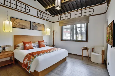 Hengdian World Studios Sakura Lodge