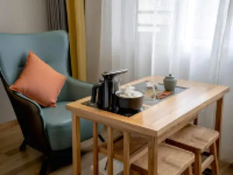 Chating Holiday Hotel Hotels in Menghai