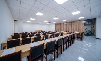 Bazhou Korla Yunji Hotel
