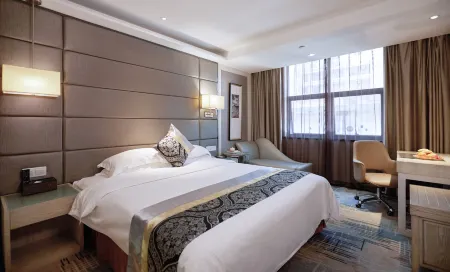 Quanzhou Great Wall Days Hotel Отели рядом с достопримечательностью «Fashi Zhenwu Temple»