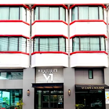 V1 Boutique Hotel Отели рядом с достопримечательностью «Школа Висадтагунгсри»