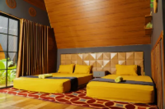 Dsvarga Glamping & Resto Hotels in 