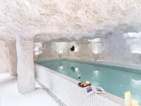 Cotton Castle Designer Hotel - Private Pools