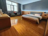 Huaixi Hotel (Chaka) 우란 호텔