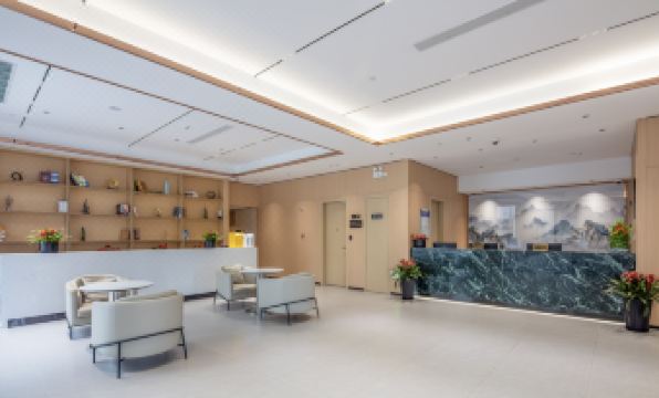 Jinlun Hotel (Shanghai Hongqiao Railway Station)