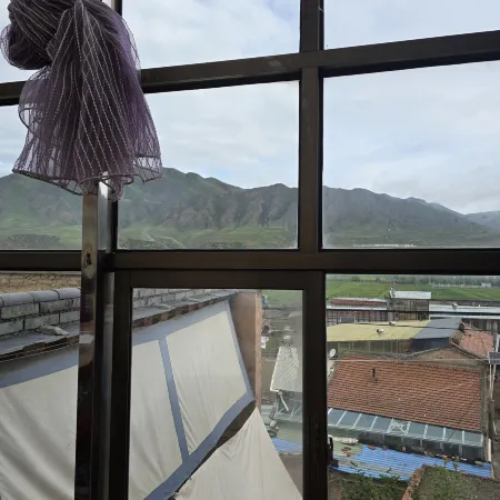 Xiahe Tangka Homestay