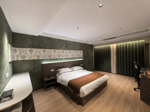 太原景廷電競民宿