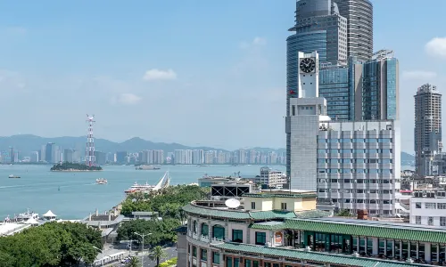 Xiamen Lujiang Harbourview Hotel