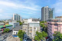 Redenza Suites Makati