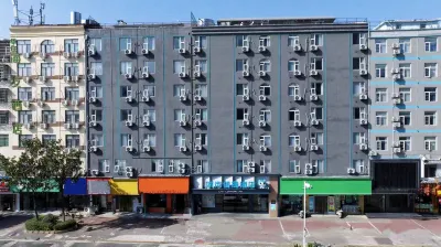 City Comfort Inn Hotel (Nanchang Honggutan Cuiyuan Road Subway Station)