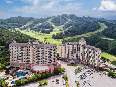 Oak Valley Resort Hills Village