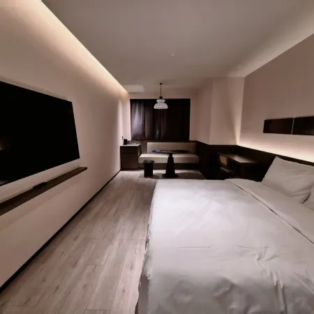 Xingduo Hotel (Qingzhou Ancient City Taihuacheng)