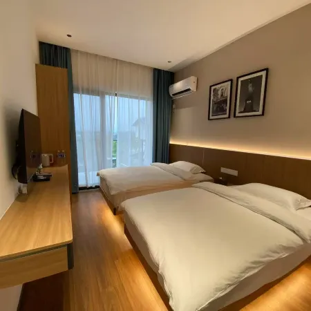 Zhongqing Jingcheng Riverside Mountain Hotel (Hekou Branch)